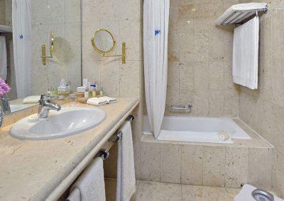 Standard Room Bathroom at Melia Cohiba Hotel