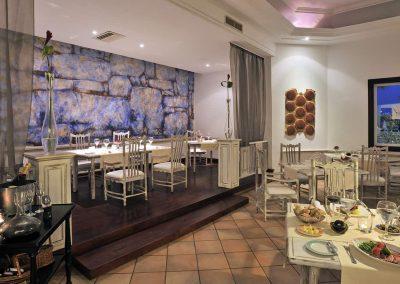 Med Restaurant in Melia Cohiba Hotel