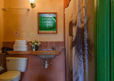 Skydream Casa Particular Trinidad Private Bathroom